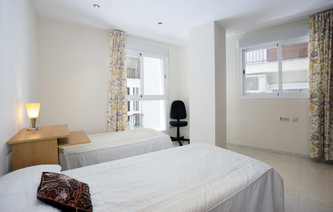 Plaza De Las Flores Apartment Malaga Bagian luar foto
