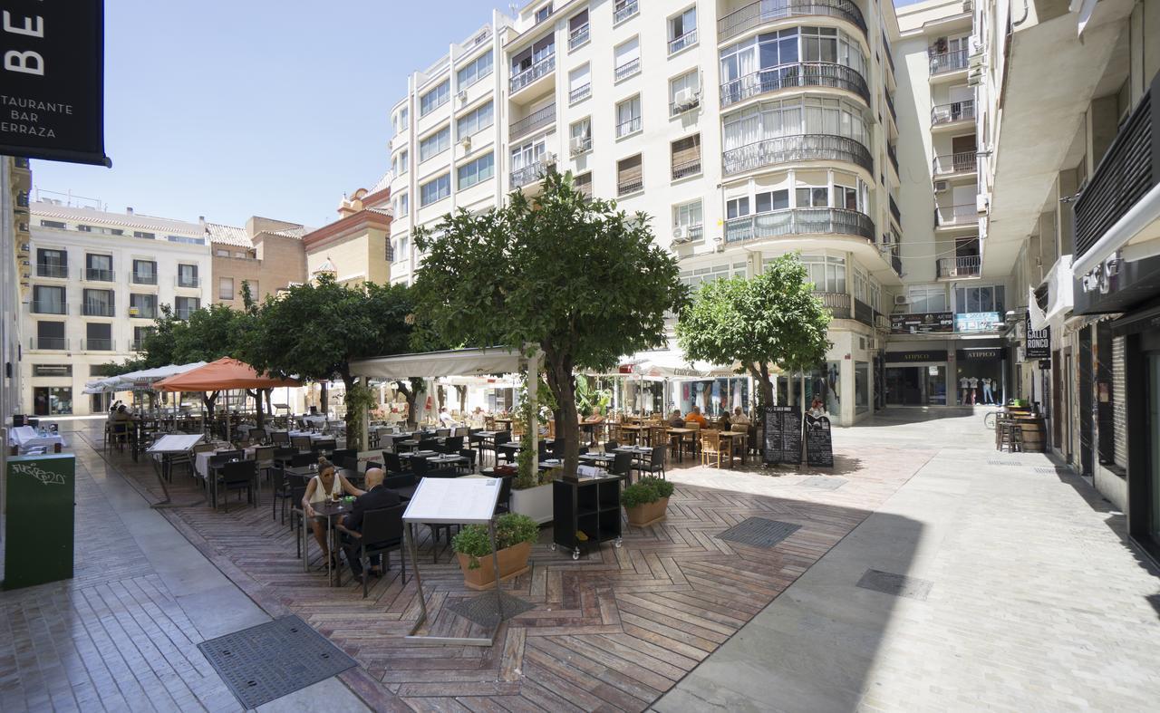 Plaza De Las Flores Apartment Malaga Bagian luar foto